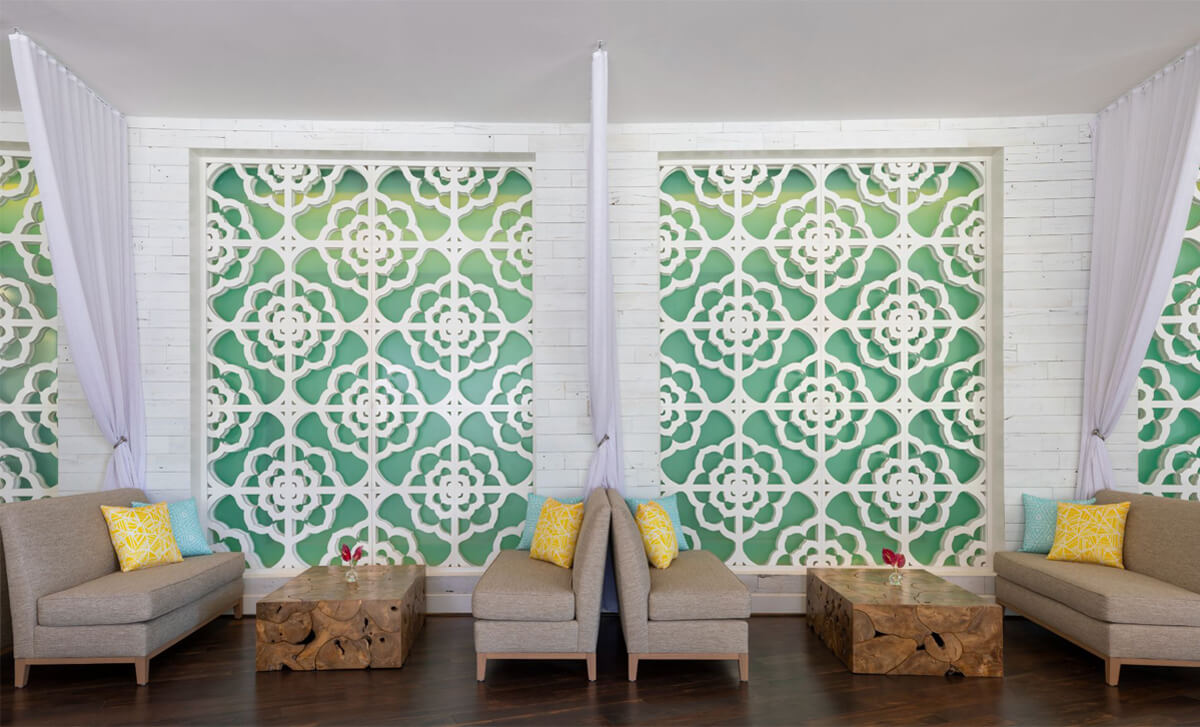 influencer-lounging-new