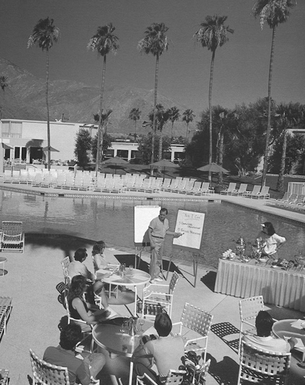 RRS-Poolside-meeting_LR