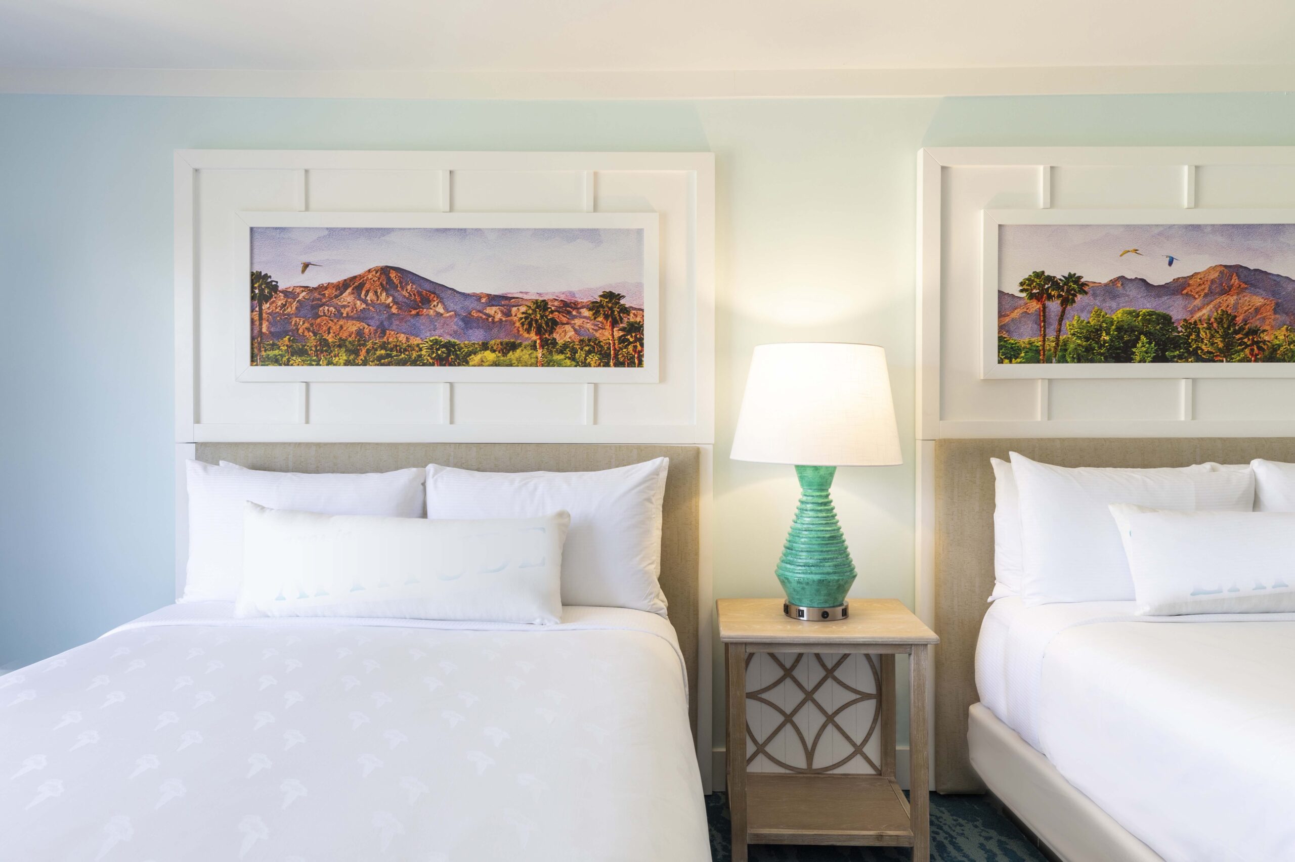 standard-two-queen-alt